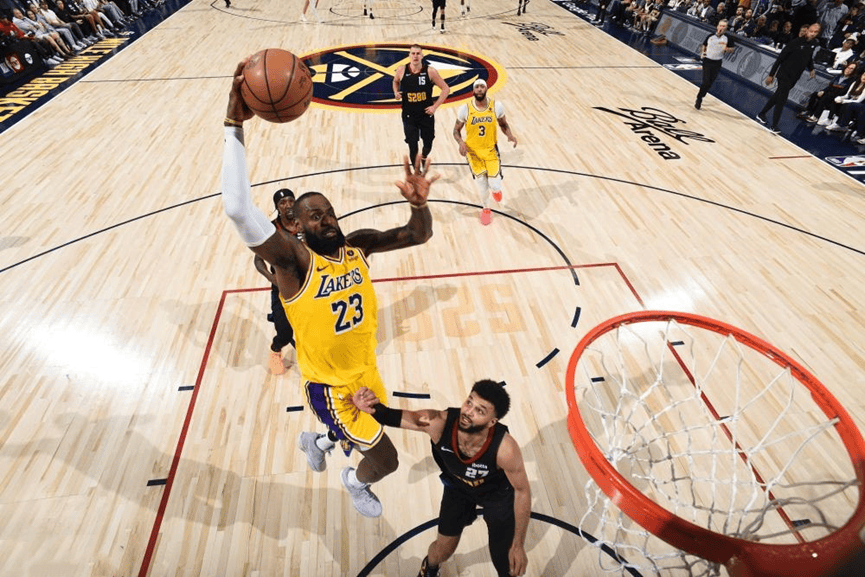 关于穆雷连续七场比赛得分超过连败，湖人挑战极限！的信息